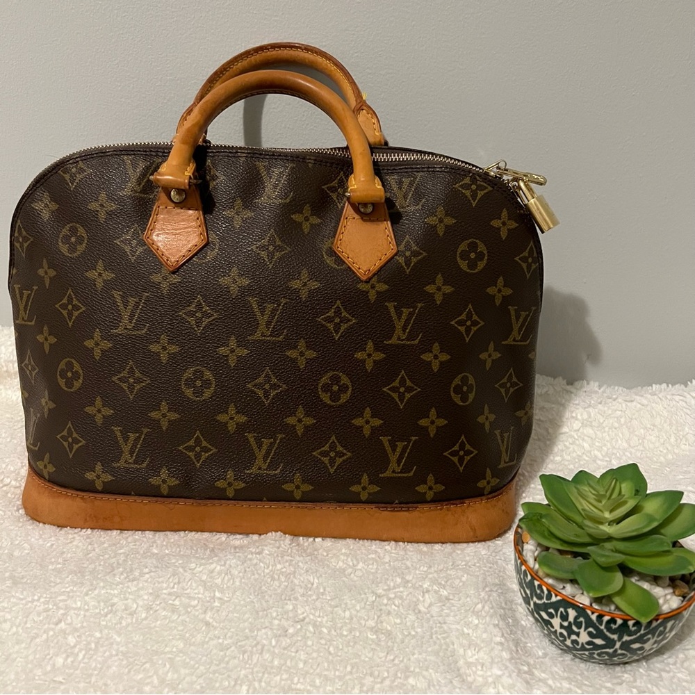 LV Alma PM Vintage Monogram Handbag